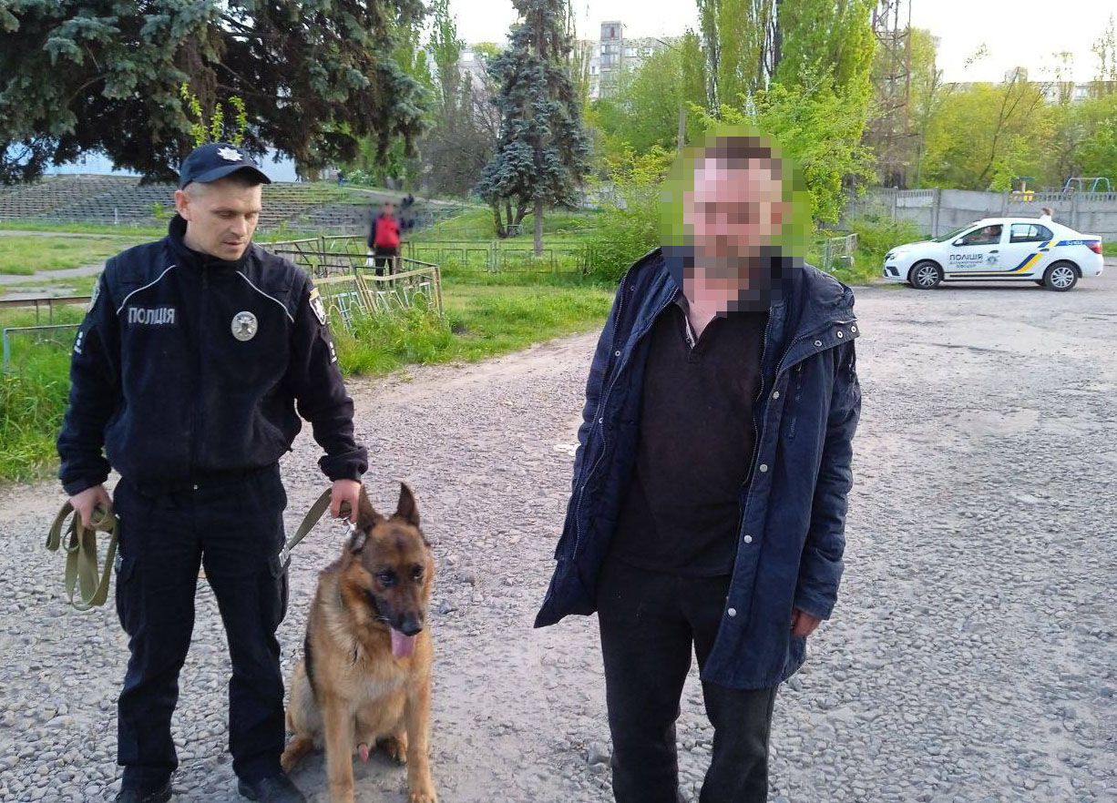 У Києві службовий пес Уран вивів поліцейських на слід підозрюваного у вбивстві
