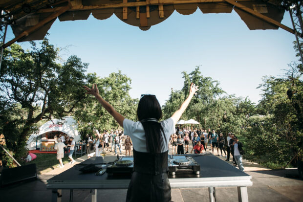 Артпростір UYAVA на ВДНГ: нова локація Києва, яка працює, аби допомагати