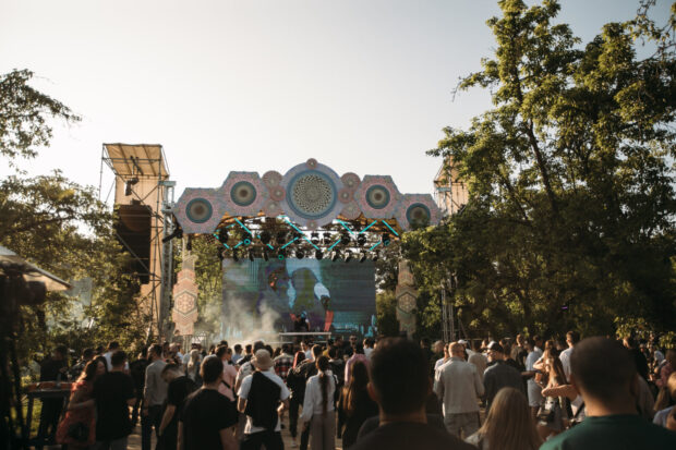 Артпростір UYAVA на ВДНГ: нова локація Києва, яка працює, аби допомагати