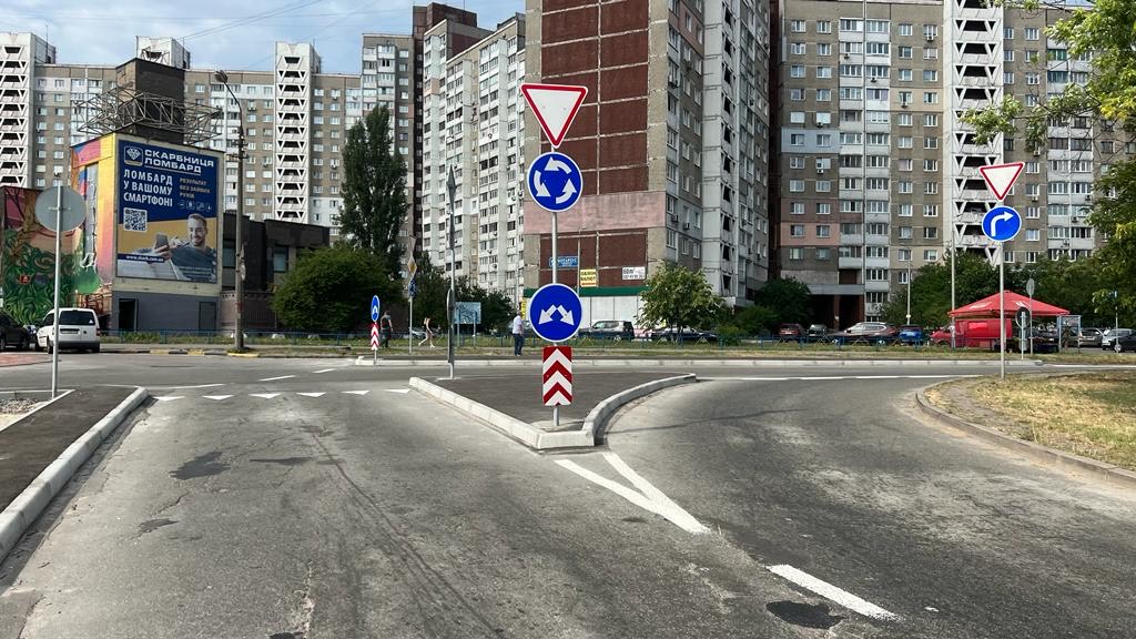З початку року у столиці облаштували 11 кільцевих розв’язок
