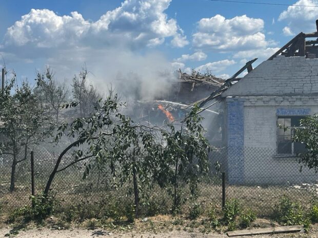 Поранені цивільні громадяни та пошкоджені житлові будинки внаслідок ракетної атаки на Київщину: розпочато розслідування