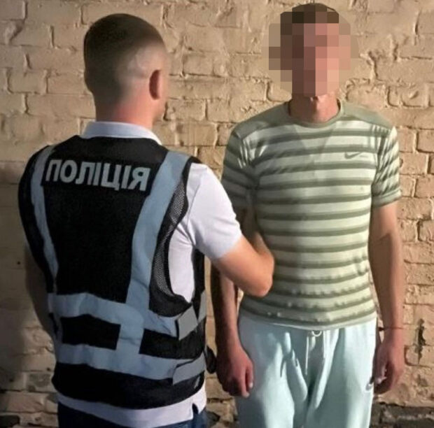 На столичному Печерську затримали квартирного крадія