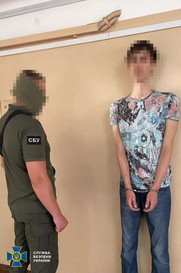 СБУ затримала агента російського гру, який під виглядом студента розвідував оборону Київщини