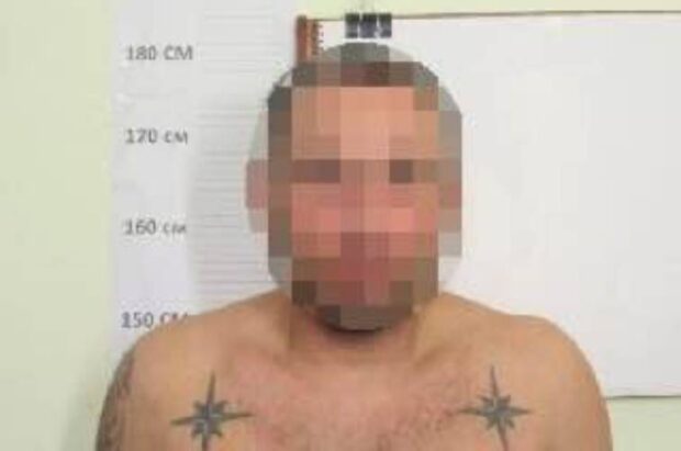 У Києві винесли вирок чоловіку, який протягом трьох років ґвалтував доньок своєї співмешканки