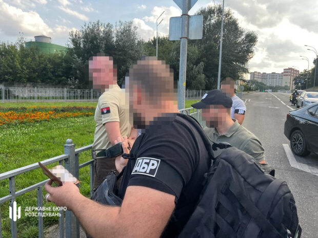 Голові однієї з ВЛК в Києві, який виготовляв довідки про непридатність до військової служби, повідомили про підозру