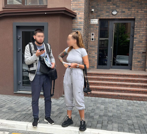 У Києві затримали сутенерів, на яких працювало близько 100 дівчат