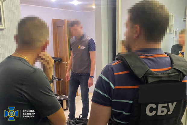 СБУ та НАБУ викрили на хабарі суддю із Київщини