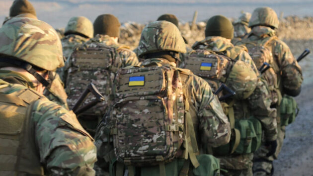 Нардеп на війні: хто з народних обранців пішов на фронт захищати країну