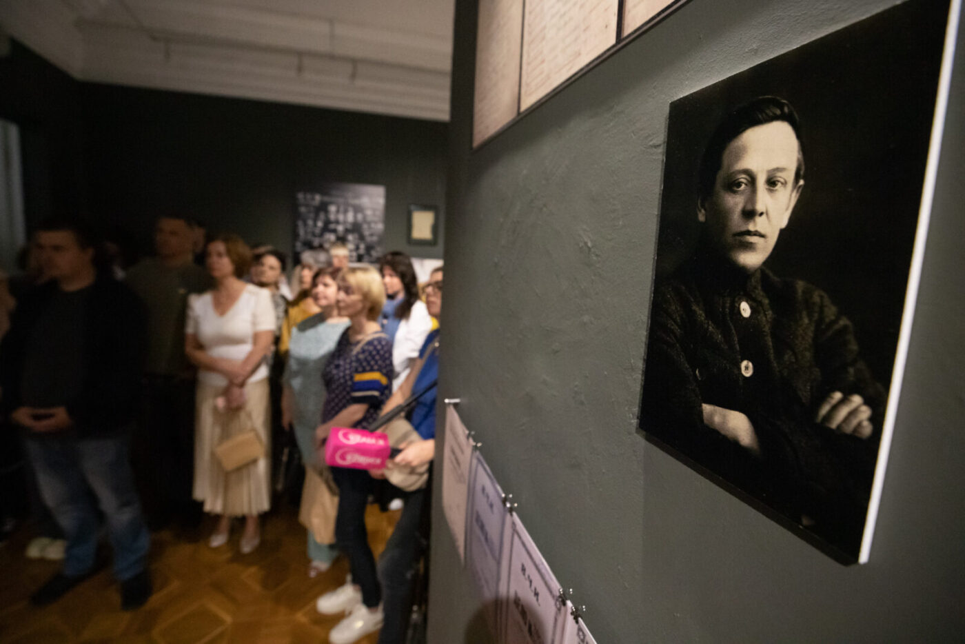 У будинку-музеї Лесі Українки відкрилася історична виставка про репресії української інтелігенції