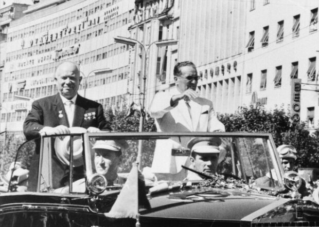 Микита Хрущов і Йосип Броз Тіто в Белграді