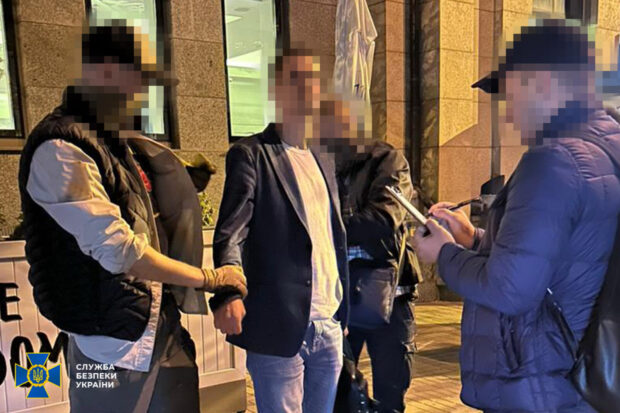 На Київщині викрили прокурора, який вимагав 45 000 доларів, щоб «закрити» справу проти фігуранта