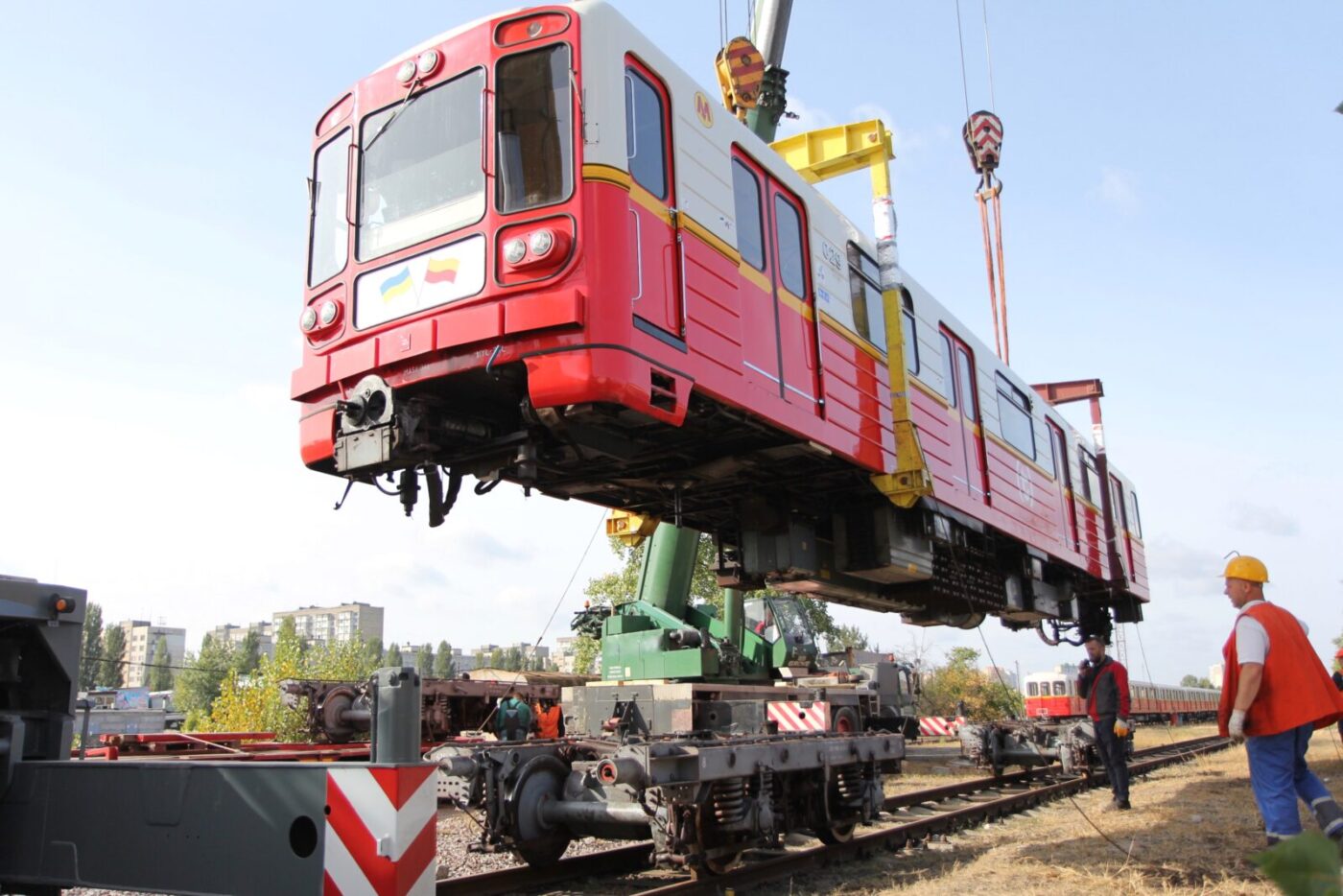 Київський метрополітен продовжує отримувати варшавські вагони