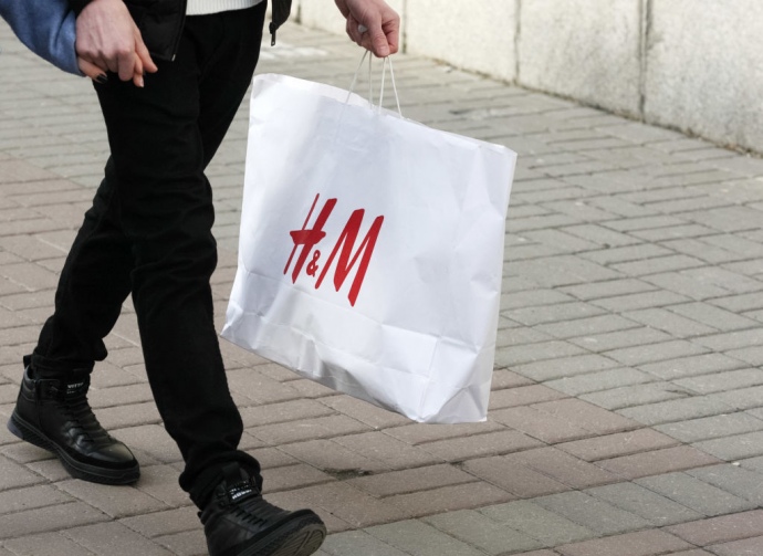 Перші два магазини мережі H&M відновлять роботу в Києві вже 9 листопада - ЗМІ