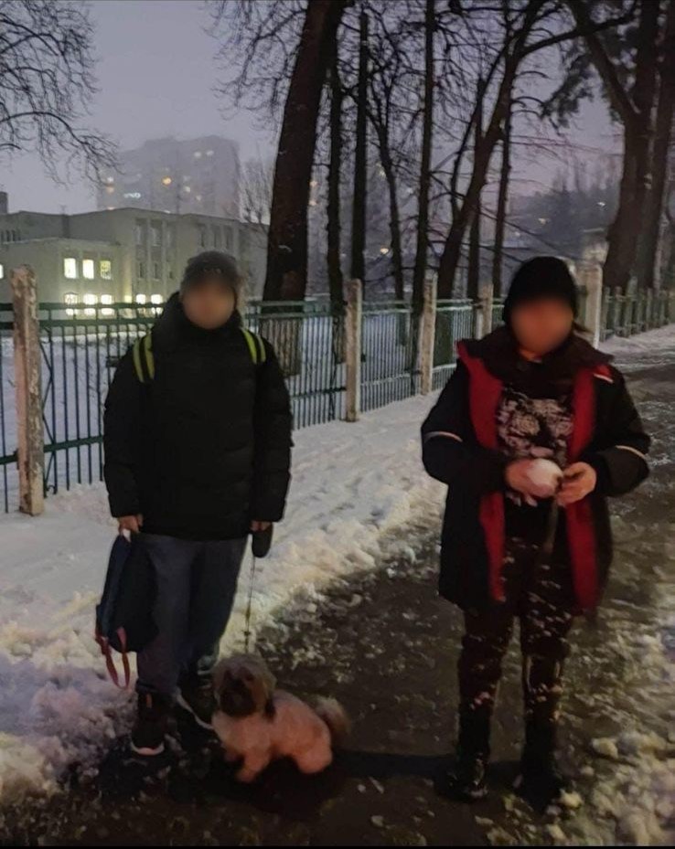 У Києві дітей не пустили до укриття з собакою: правоохоронці відкрили кримінальну справу