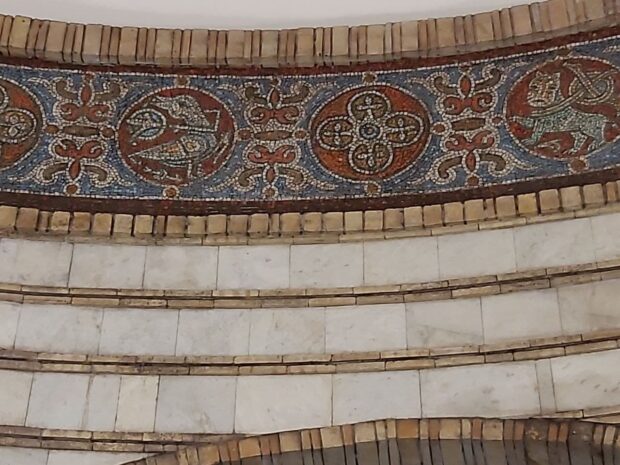 станція "Золоті ворота"