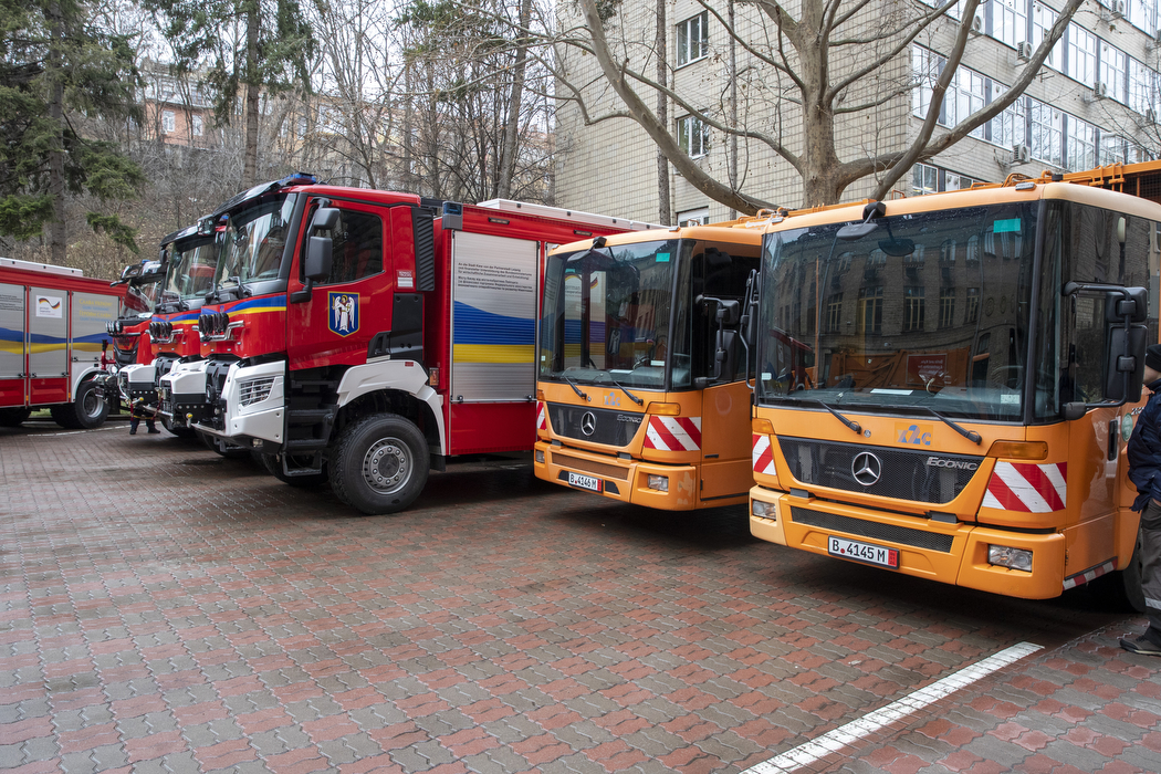 Кличко: Столиця отримала чергову партію допомоги від німецьких партнерів – пожежні авто та сміттєвози