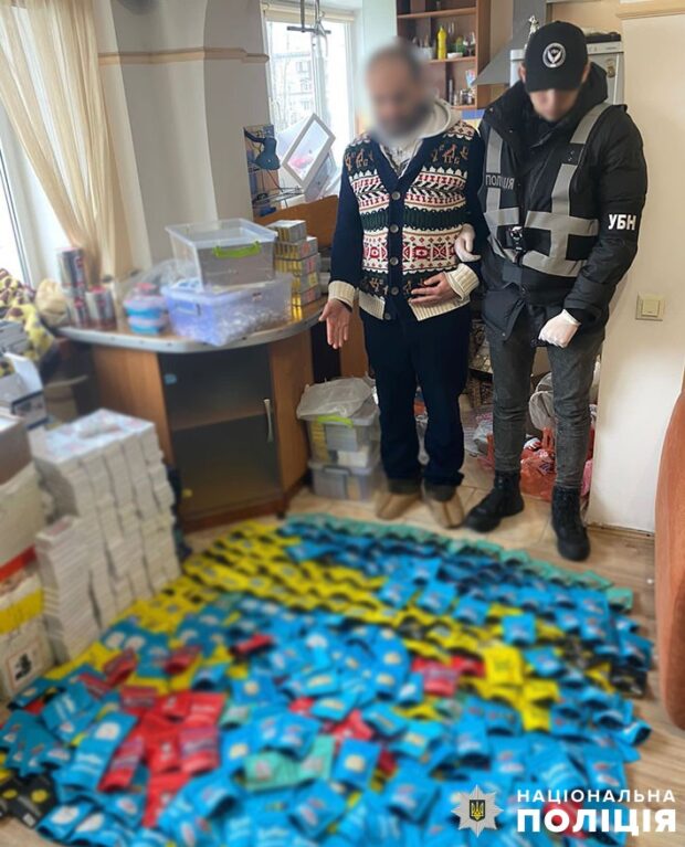 Міжнародний наркотрафік: у Києві припинили діяльність наркоугруповання з річним прибутком у 100 мільйонів гривень