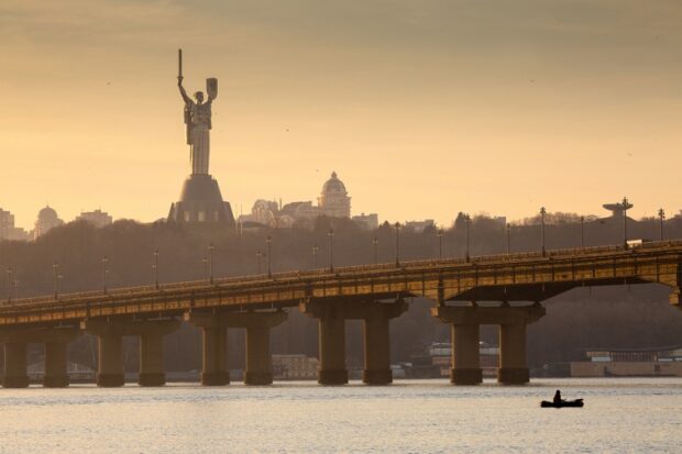 Погода як 1 квітня: у столиці зафіксували температурний рекорд