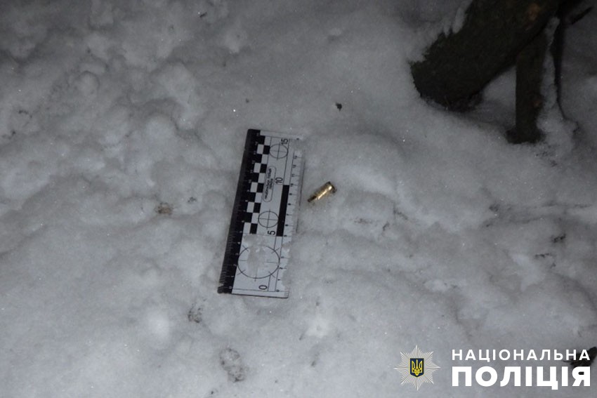 У Києві чоловік стріляв з вікна квартири, щоб похизуватися зброєю