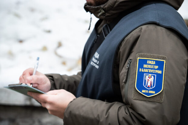 У 2023 році інспектори зафіксували майже 40 тисяч порушень у сфері благоустрою в Києві