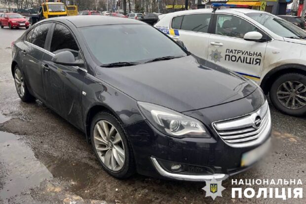У Києві затримали 34-чоловіка, який вкрав автівку
