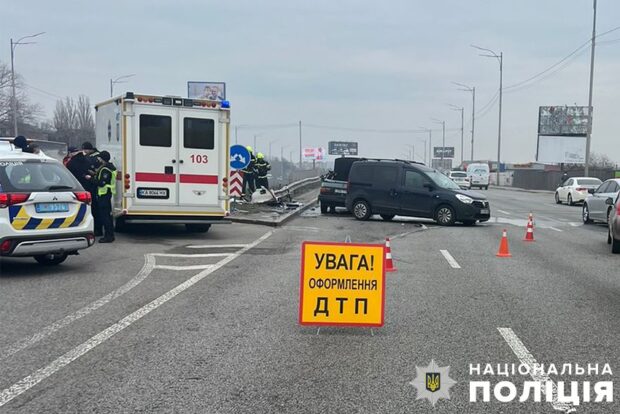 У Києві внаслідок зіткнення автівок загинув чоловік
