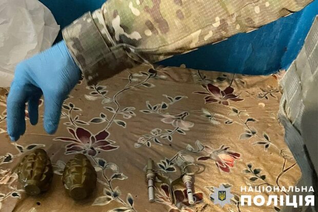 У Києві затримали чоловіка, який під час сварки з дружиною погрожував підірвати гранату