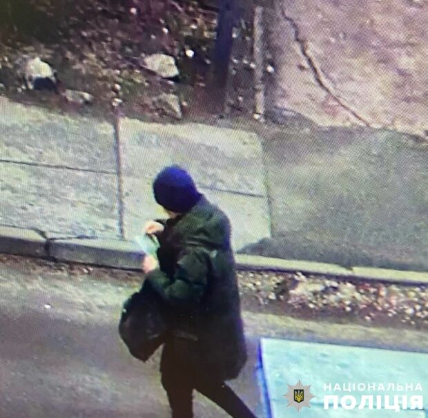 У Києві чоловік викрав гроші з лікарні, які зібрали дитині на операцію