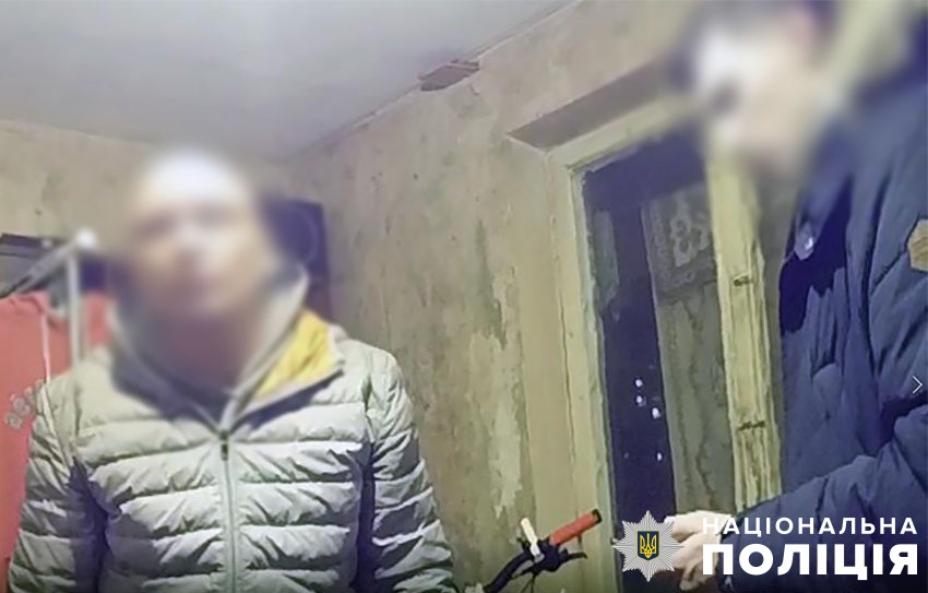 Розбещував малолітніх дівчат: у Києві дитячого тренера засуджено до 12 років позбавлення волі