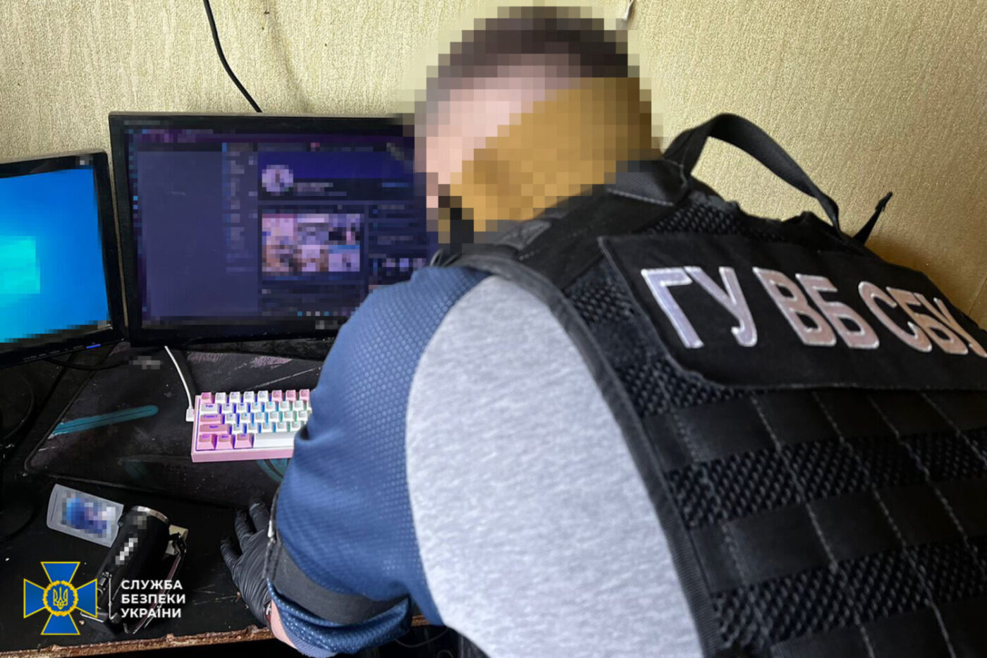 СБУ затримала у Києві проросійських хакерів, які створили фейкові акаунти керівників українських спецслужб