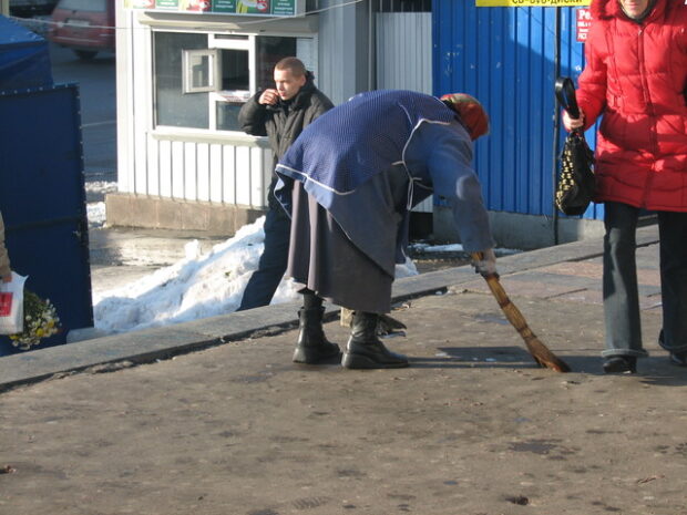 В Києві не вистачає двірників