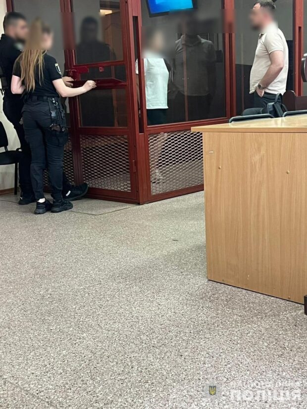 Постачали кокаїн, екстазі та гашиш під виглядом косметичних засобів: Нацполіція перекрила наркотрафік з Європи