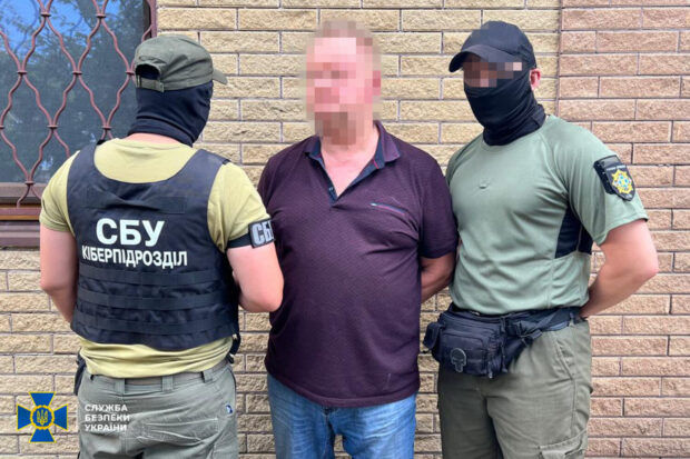 СБУ затримала відомого провокатора та його спільників, які закликали до збройного спротиву мобілізації