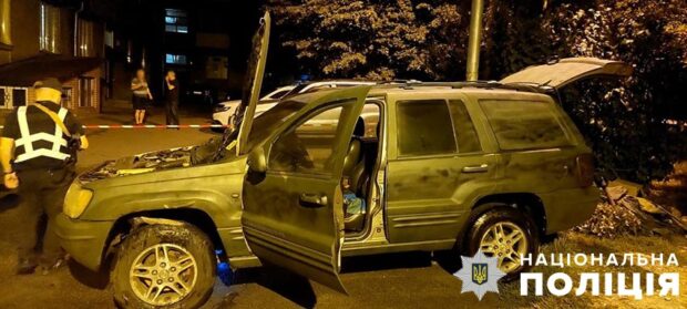 У Києві затримали 27-річного чоловіка за підпал автомобіля військовослужбовця у Печерському районі