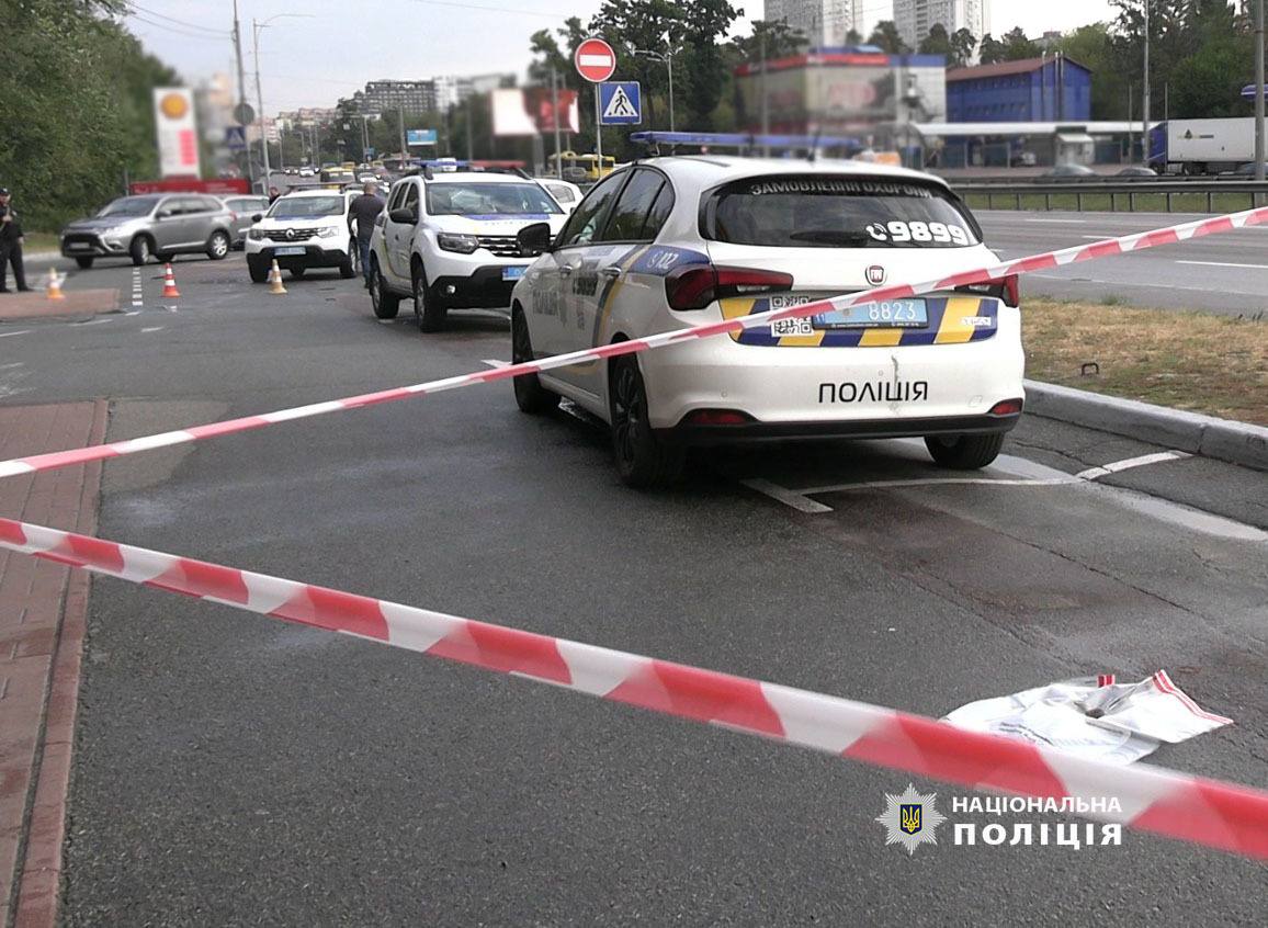 У Києві на заправці розстріляли чоловіка: поліція затримала підозрюваного у вбивстві