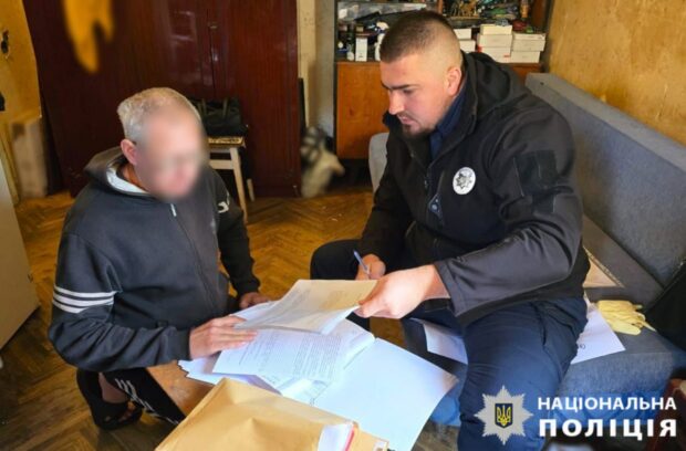 Поліція Київщини повідомила про підозру шахраям, які під виглядом керівників військових держадміністрацій ошукували громадян