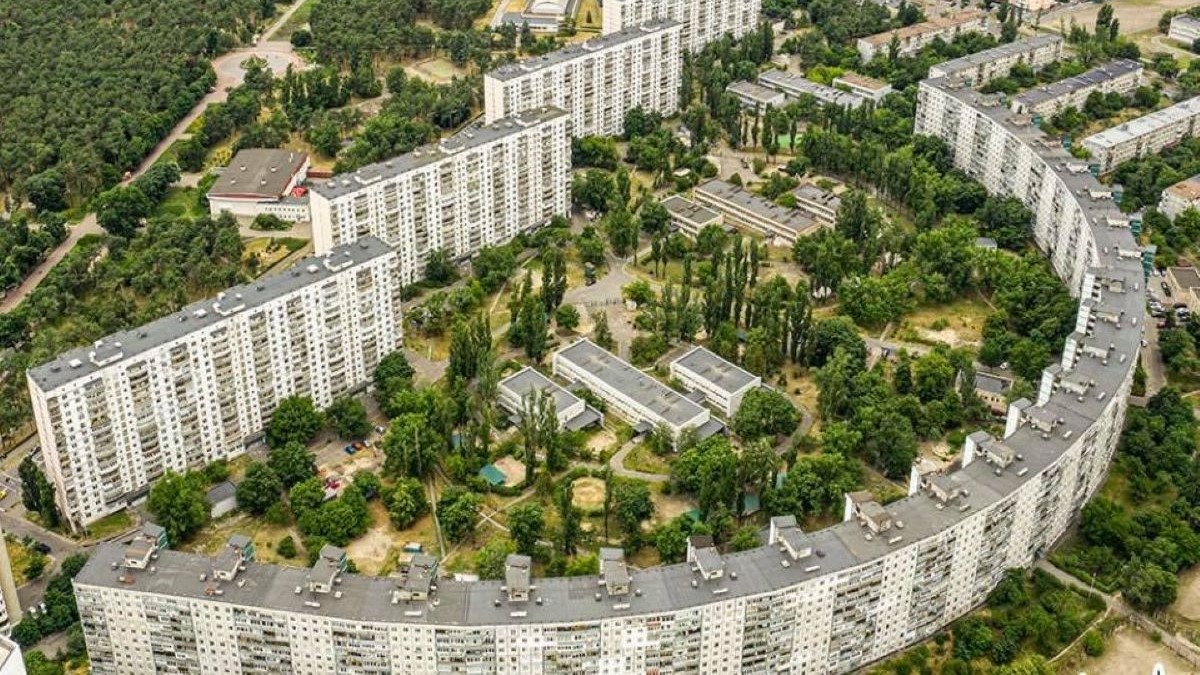 Будинок-напівкружка