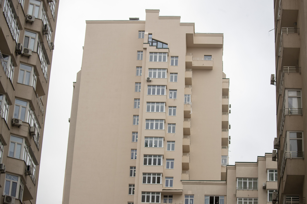 У Києві завершили роботи з відновлення 25-поверхівки у Солом’янському районі, в яку влучила російська ракета