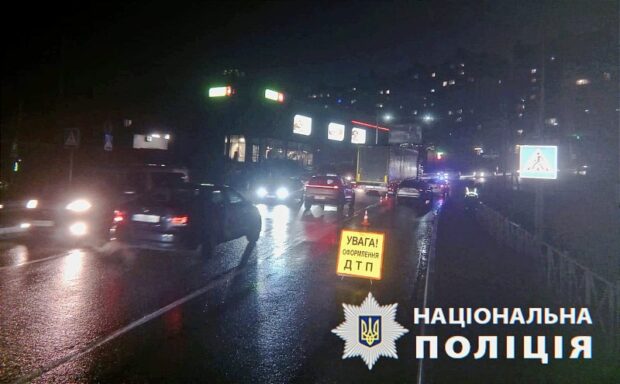 На Київщині внаслідок ДТП постраждала жінка