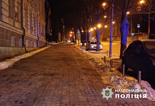 У центрі Києва нетверезий чоловік влаштував стрілянину