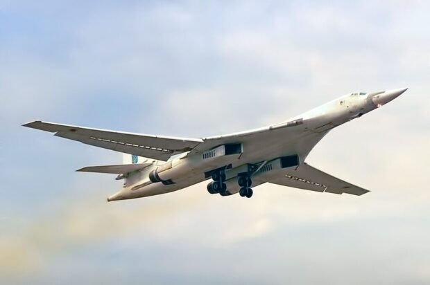 Передача Ту-160 Росії