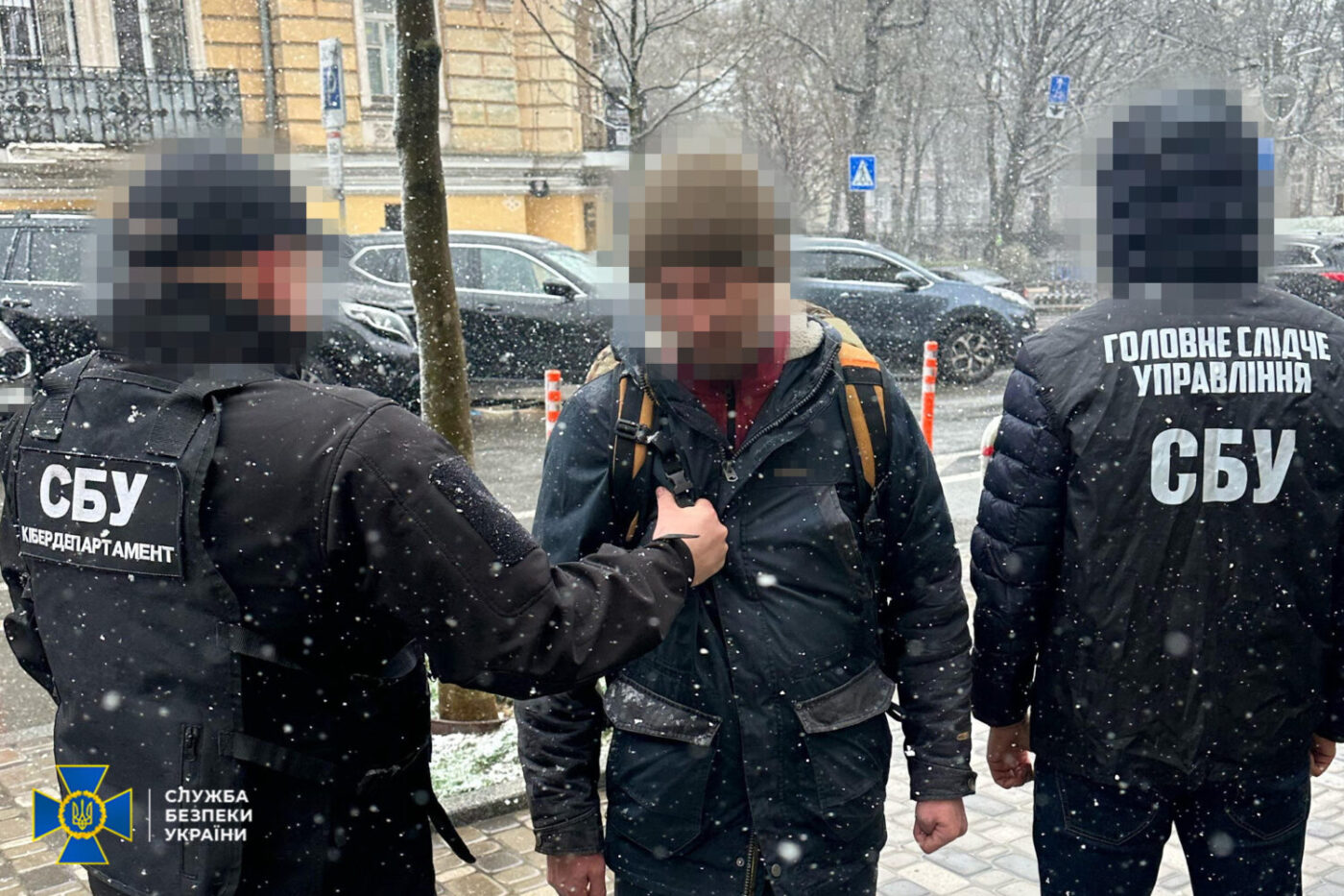 СБУ затримала російського шпигуна, який готував теракти біля оборонних відомств у центрі Києва (відео)