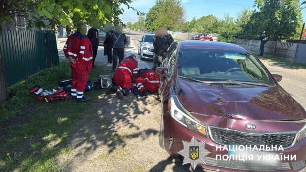 На Київщині під колесами автівки загинула дитина: водія відправили під варту