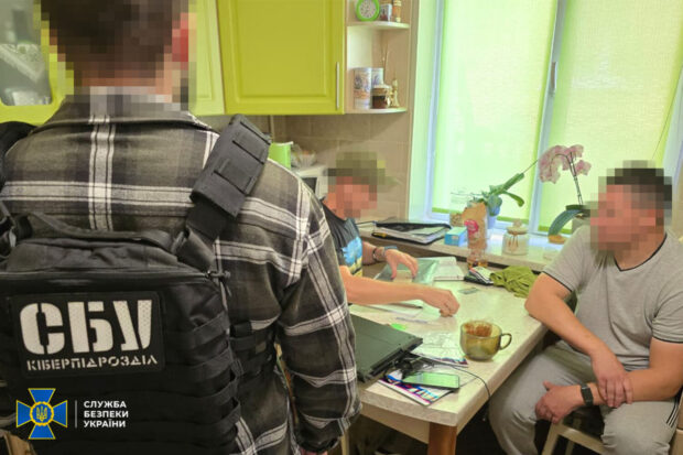 На Київщині затримали агента фсб, який наводив ракети на об’єкти Сил оборони у п’яти областях