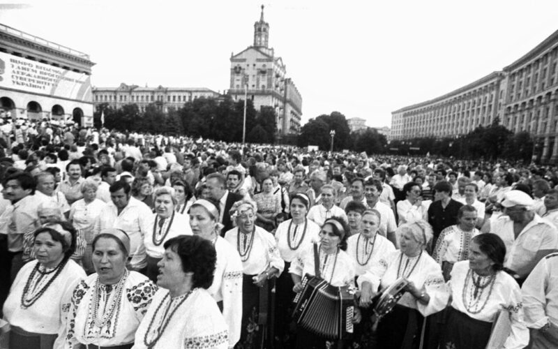 День Незалежності в липні: як Україна святкувала свою першу річницю