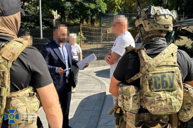 У Києві затримали колишнього топподатківця, який створив «конвертцентр» з тіньовим обігом у 1,5 млрд гривень