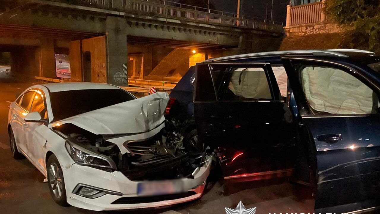 У Києві затримали іноземця за п’яну ДТП
