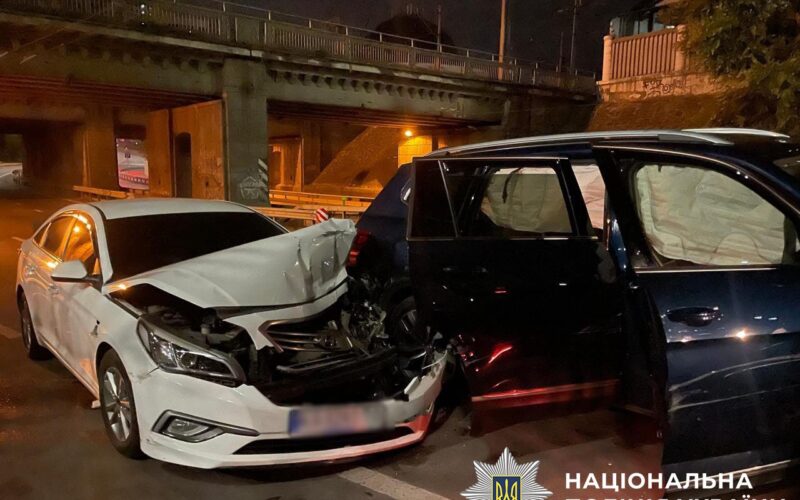 У Києві затримали іноземця за п’яну ДТП