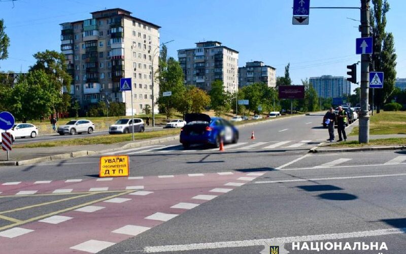 У Києві таксист збив пенсіонерку на пішохідному переході