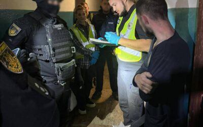 У Києві затримали чоловіка, який розбещував 7-річну дівчинку і зняв це на відео